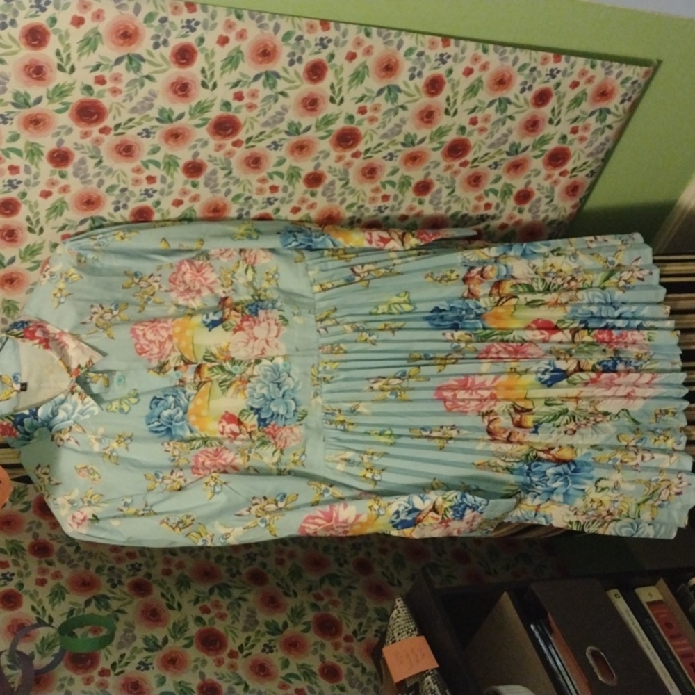 Custom design, Large, Light Blue/Floral